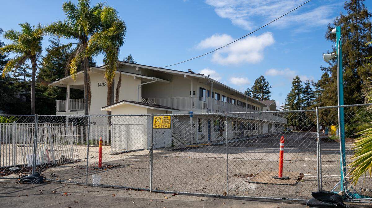 The Motel 6 North at 1433 Calle Joaquin was closed as of Jan. 22, 2026. Plans call for it to be converted into low-income housing.