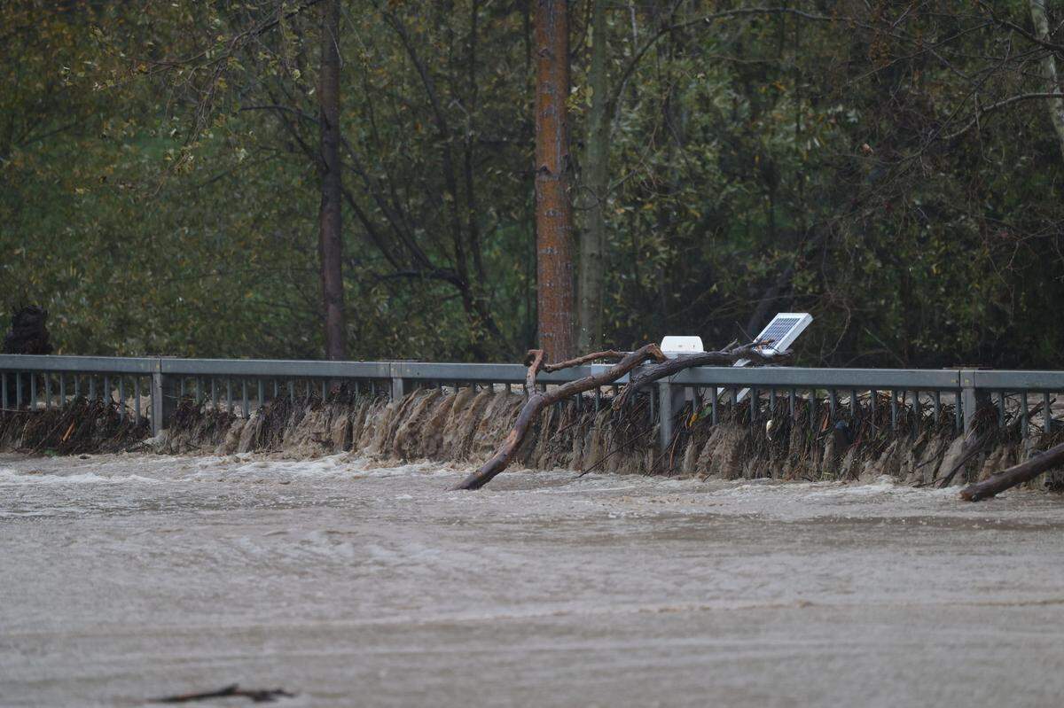 The Marsh Street exit over San Luis Creek was closed due to water and branches being thrown over during a massive storm on Jan. 9, 2023.
