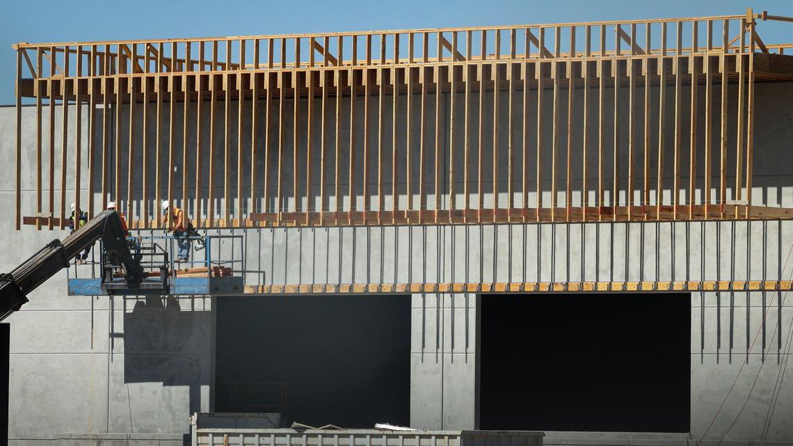 Valley Fresh Market is the anchor tenant to the 12-acre Del Rio Marketplace at the corner of El Camino Real and Del Rio Road in Atascadero, under construction here on Oct. 5, 2023.