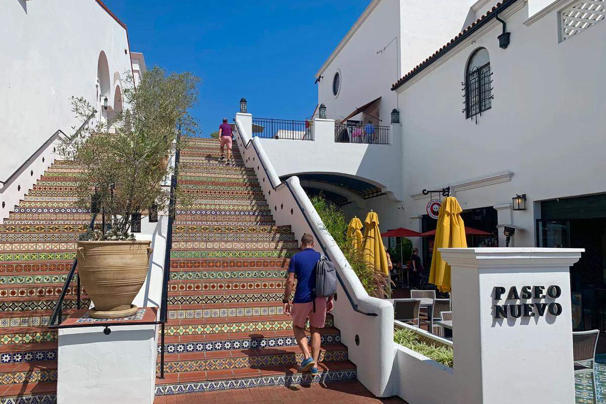Santa Barbara plans to do a major redevelopment project on the site of the Paseo Nuevo outdoor mall downtown. The city wants hundreds of housing units built there, in addition to retail space.