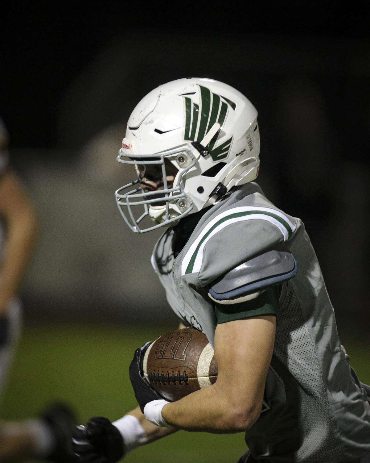 Hayz Camarena runs back an interception. Templeton beat San Luis Obispo High School 48-7 in a football game on Oct. 17, 2025.