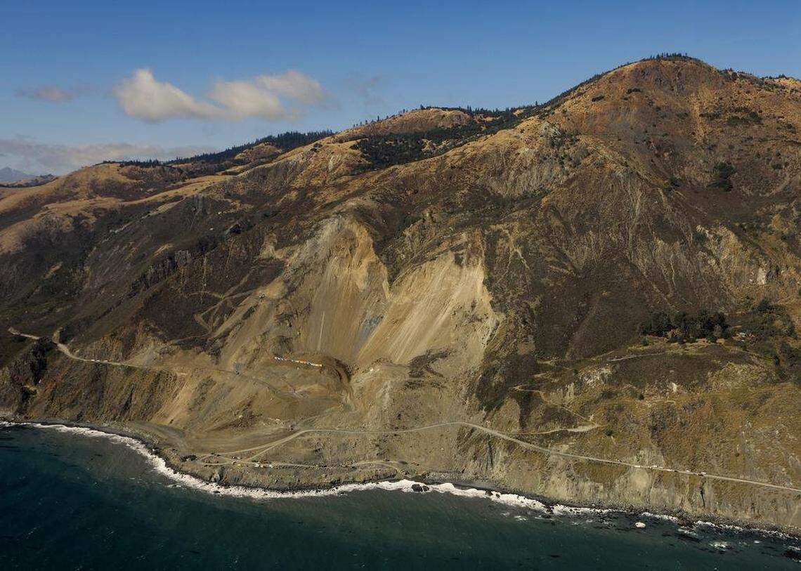 The massive Mud Creek Slide wiped out Highway 1 in California’s Big Sur in 2017. John Madonna Construction worked with Caltrans to rebuild the road.