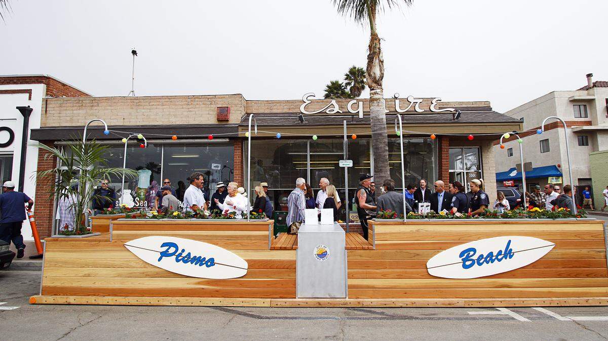 Pismo Beach unveiled its first parklet, in front of Esquire News at Cypress and Hind streets, in March.