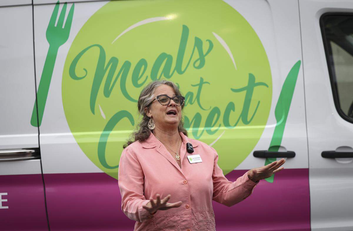 Laura Kelsay, executive director of non-profit Meals That Connect spoke about the service impacts to those in need during the government shutdown on Nov. 4, 2025.