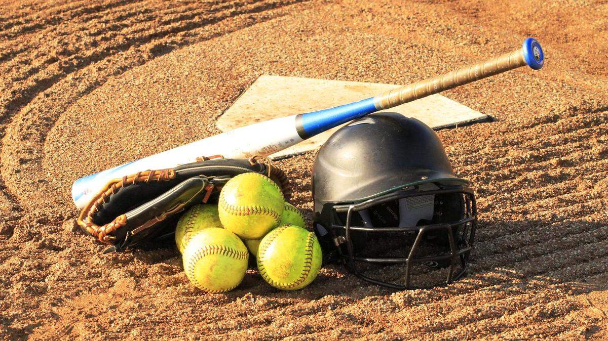 The Coast Union softball team fell to Mission Prep 6-4 in a nonleague softball game.