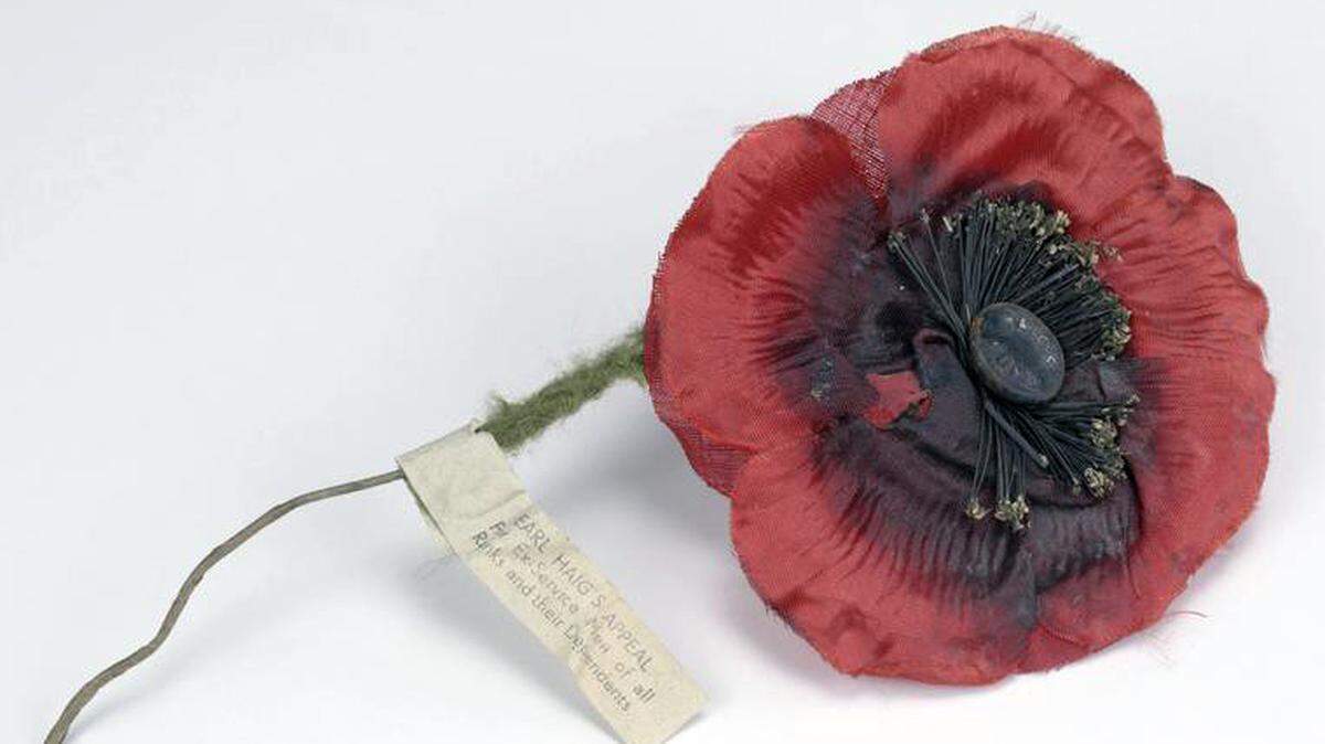 One of the first artificial red poppies sold in England for Remembrance Day 1921 on behalf of the “Earl Haig’s Appeal for All Ranks and their Dependents,” in the collection of London’s Imperial War Museum. Ironically, Field Marshall Earl Sir Douglas Haig oversaw the British forces on the Western Front from 1916-1918 and is generally thought to have needlessly wasted the lives of men under his command.