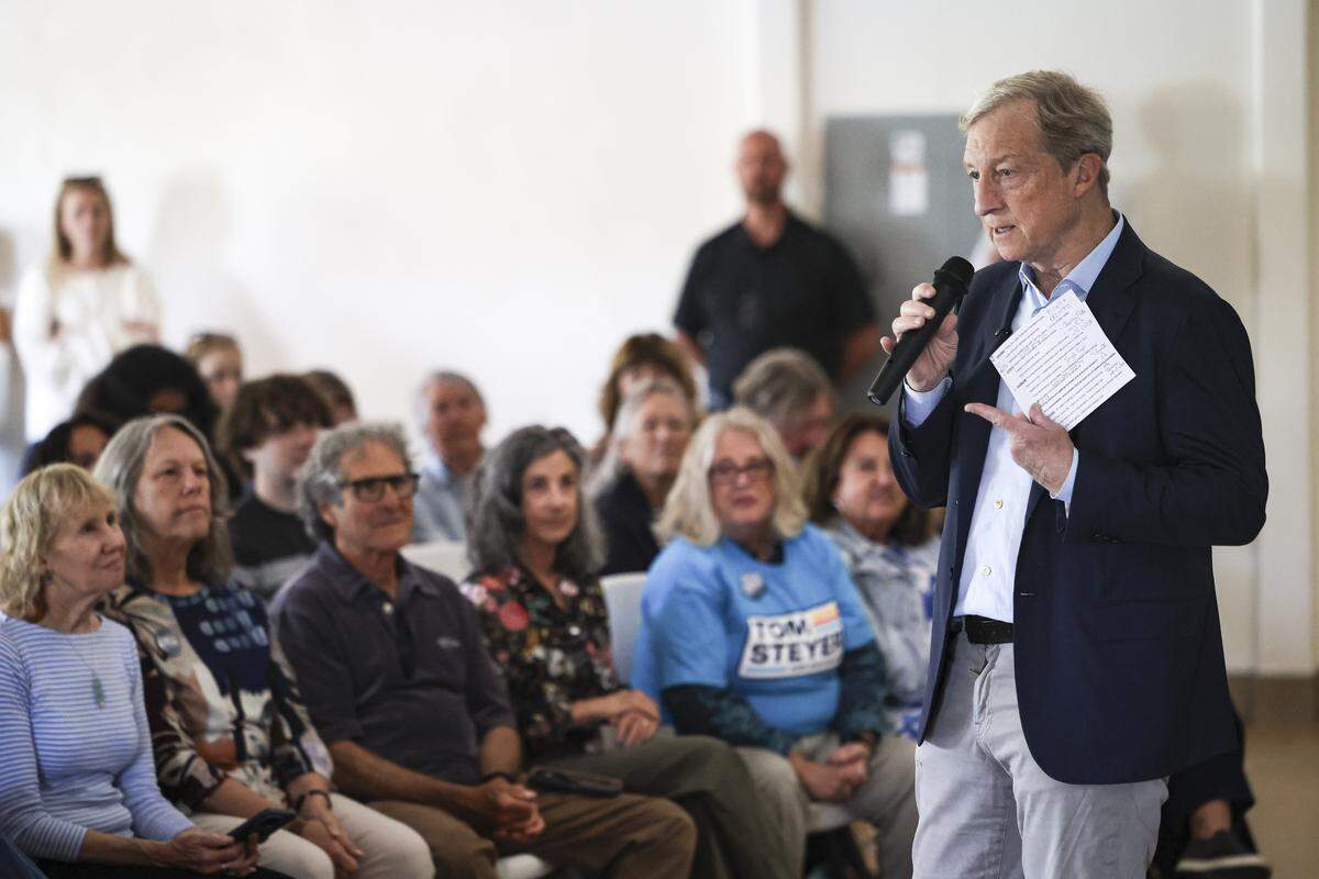 Tom Steyer, held a coffee meet and greet at the Veteran's Hall in San Luis Obispo on May 22, 2026. About 100 people came to listen to the candidate for California Governor.