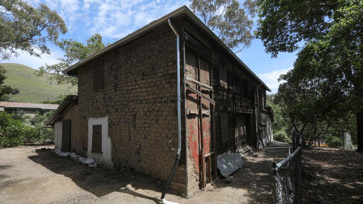La Loma Adobe — or Bowden Adobe — on Lizzie Street is estimated to be the oldest private residence in San Luis Obispo County. The rare two-story adobe has been host to weddings, dances and dignitaries of the Spanish, Mexican and American eras. This photo is from April 14, 2025.