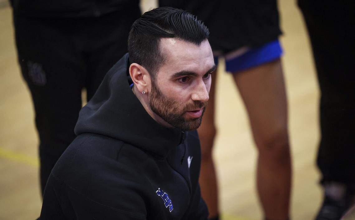 Pirate coach Alex Engle won his 100th career game. Morro Bay girls basketball team beat Atascadero 52-36 on Jan. 13, 2026.