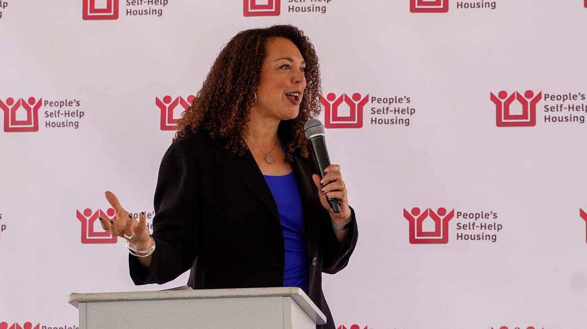 San Luis Obispo Mayor Erica Stewart speaks at the opening of Broad Street Place, a People’s Self-Help Housing affordable housing development, Jan. 20, 2024.