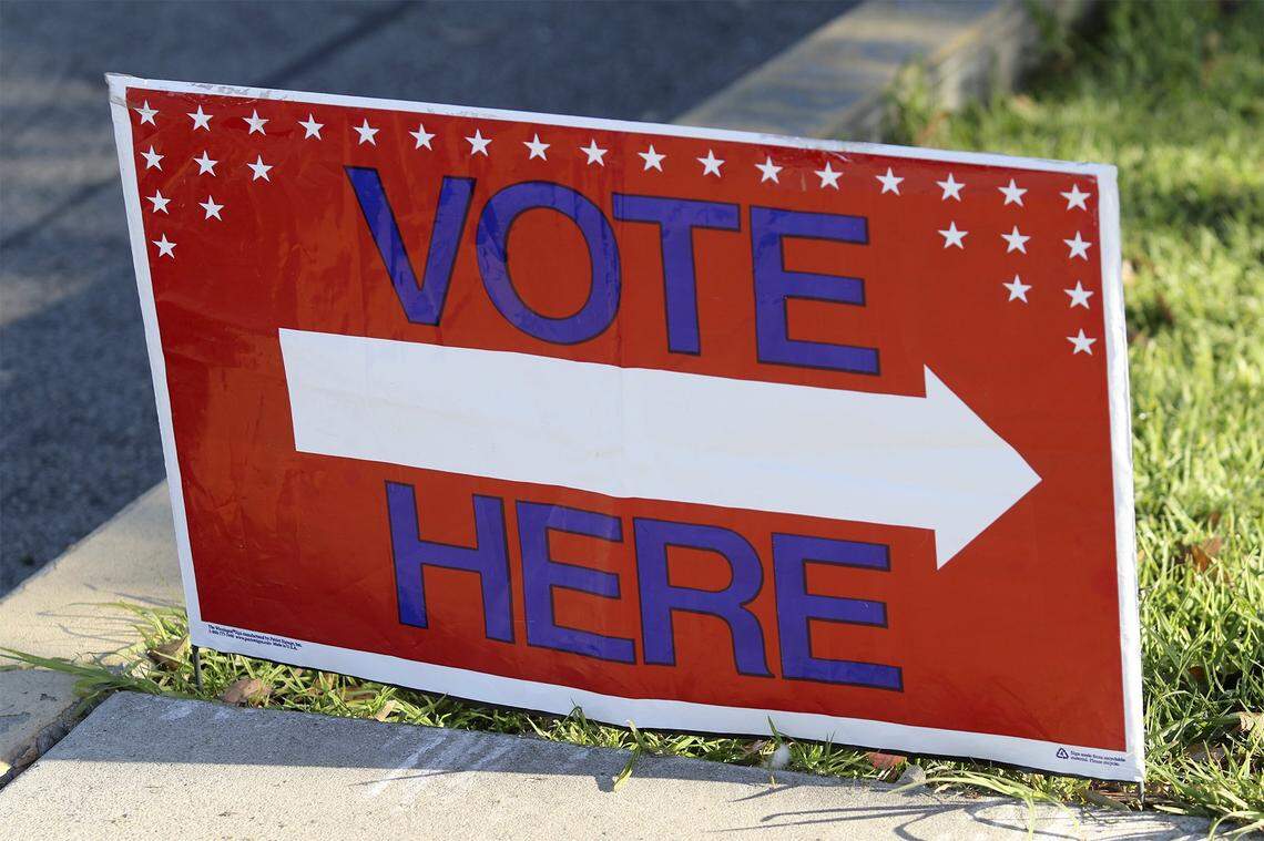 A “vote here” sign marks a polling place in San Luis Obispo, California.