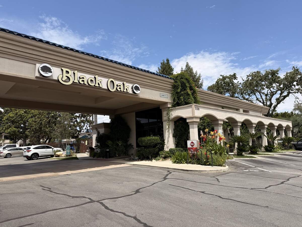 The Best Western Plus Black Oak sits at 1135 24th St. in Paso Robles, right across the street from the Mid-State Fair grounds.