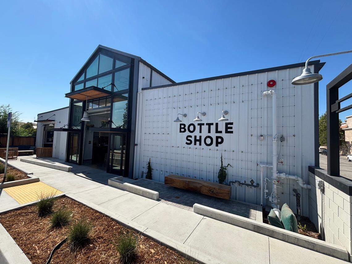 Paso Bottle Shop had its soft opening on March 21, and is slowly rolling out more restaurants, wineries and breweries inside the glass roll-up doors.