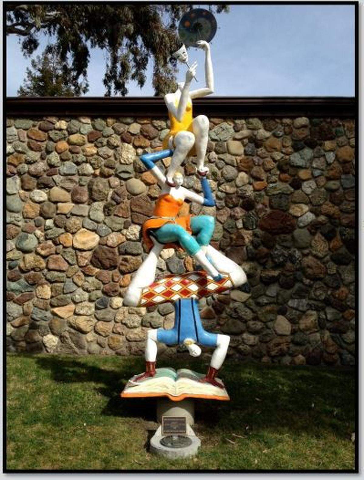 Bee Bee Works his Magic sculpture in downtown San Luis Obispo honors the late Bill Beeson.