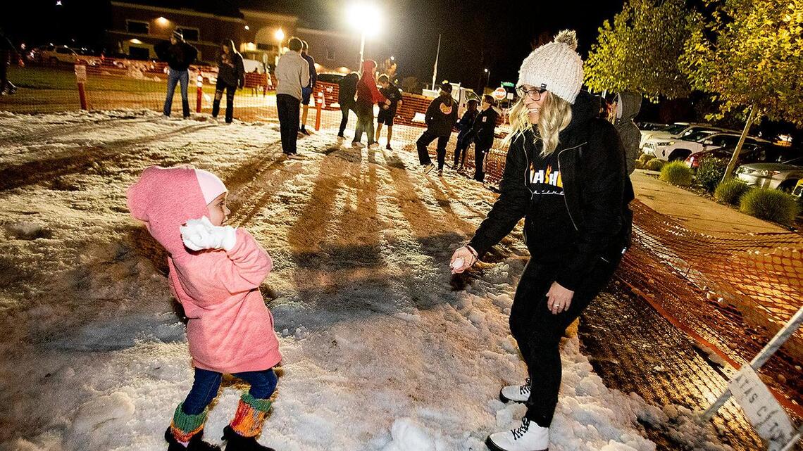 75 tons of snow create Atascadero’s biggest Winter Wonderland ever
