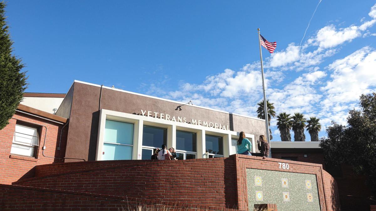 The 41st annual Thanksgiving dinner was hosted by the Pismo Beach Police Officers’ Association on Nov. 27 2024. Over 2,500 dinners were prepared and 60 turkeys were cooked for the meal at the Pismo Beach Veterans Memorial building.