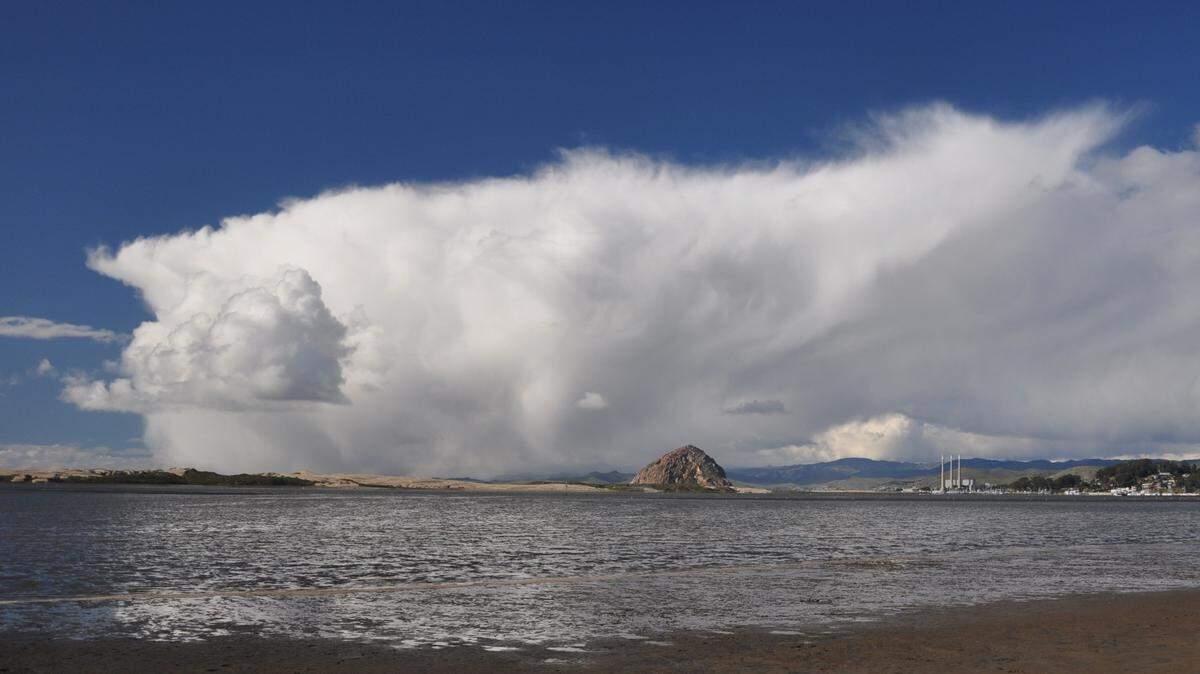 A late season storm produced cumulonimbus clouds over Morro Bay.