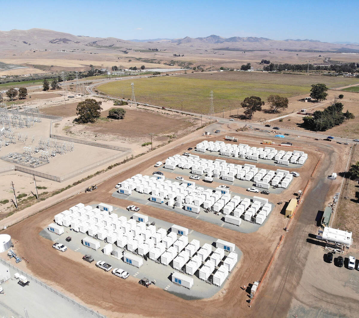 A battery storage facility at the southern end of San Luis Obispo County is nearing completion. Following Moss Landing fire, some Nipomo residents are asking the county to put it on pause.