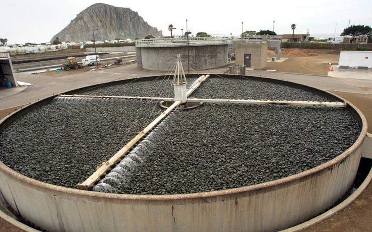 Morro Bay's proposed Wastewater Reclamation Facility would replace this wastewater treatment plant.