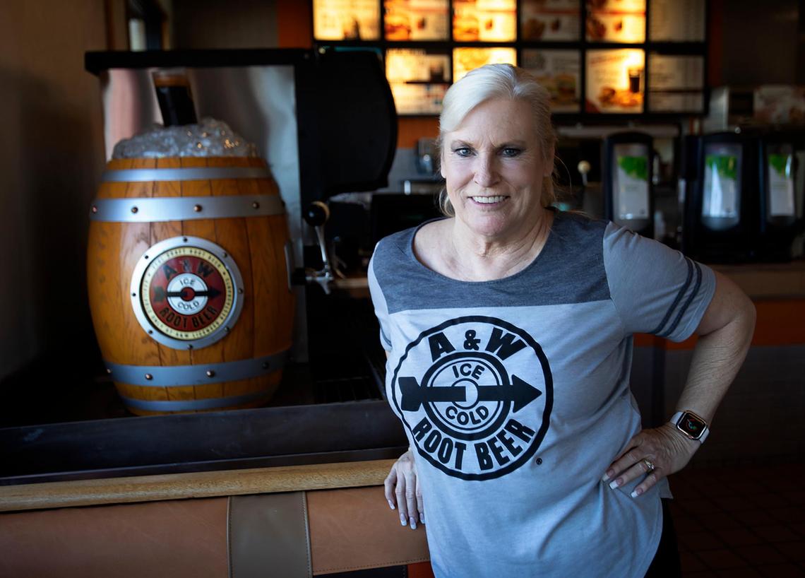 Dorothy Giessinger’s family has flipped burgers and poured root beer floats at the A&W Restaurant in Atascadero for more than 30 years. The restaurant is closing at the end of February 2022.