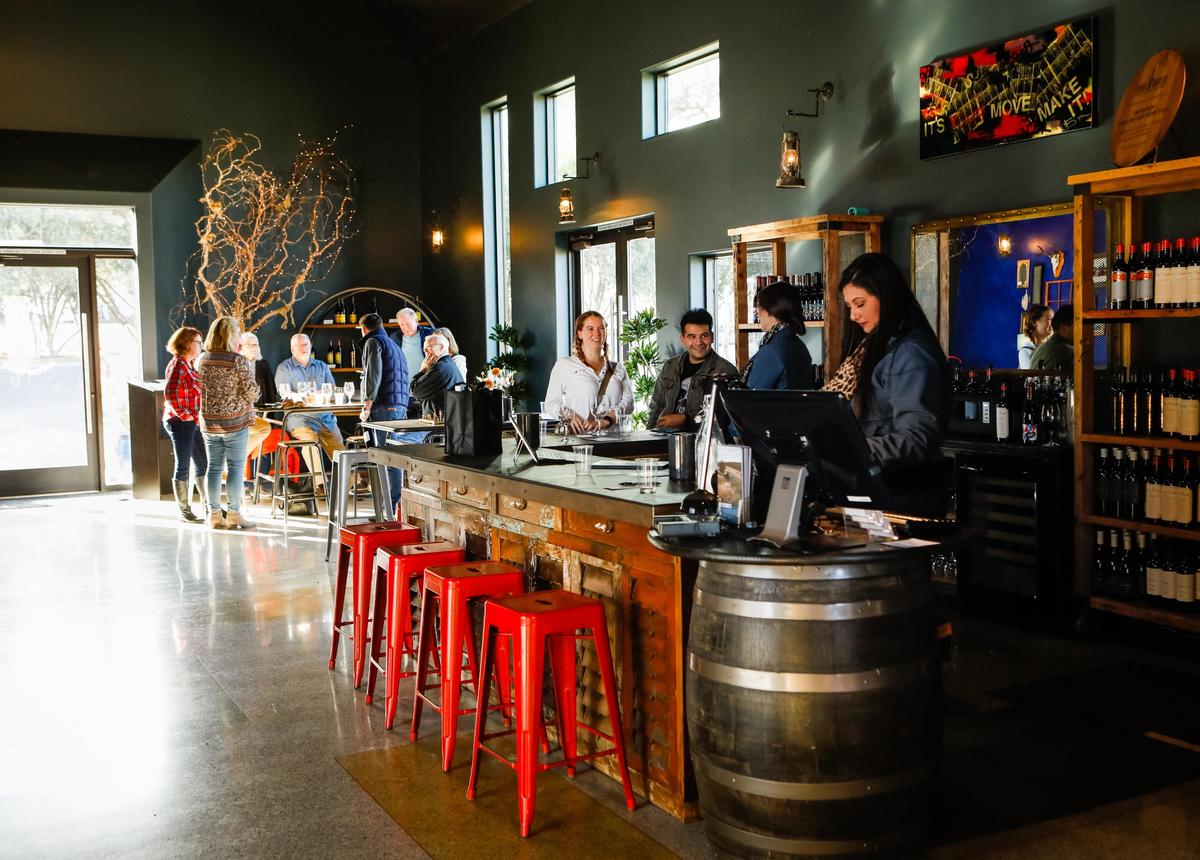 The Austin Hope and Treana tasting cellar in Paso Robles has a welcoming, lounge-like feel.