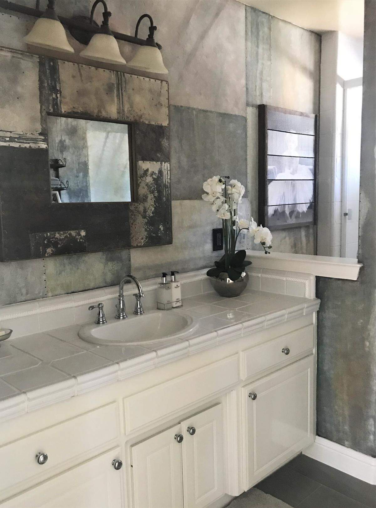 Cottage-style elements mix with refined and contemporary touches in Jeff and Melinda Baker’s Cambria home.