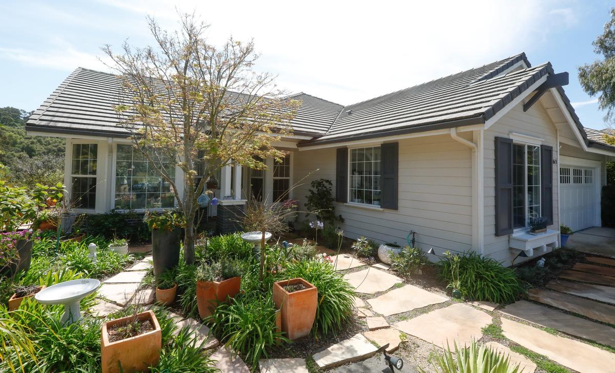 Gary and Marilyn Sarina’s Arroyo Grande home underwent a three-year remodel headed up by their daughter, interior designer Lori Sarina.