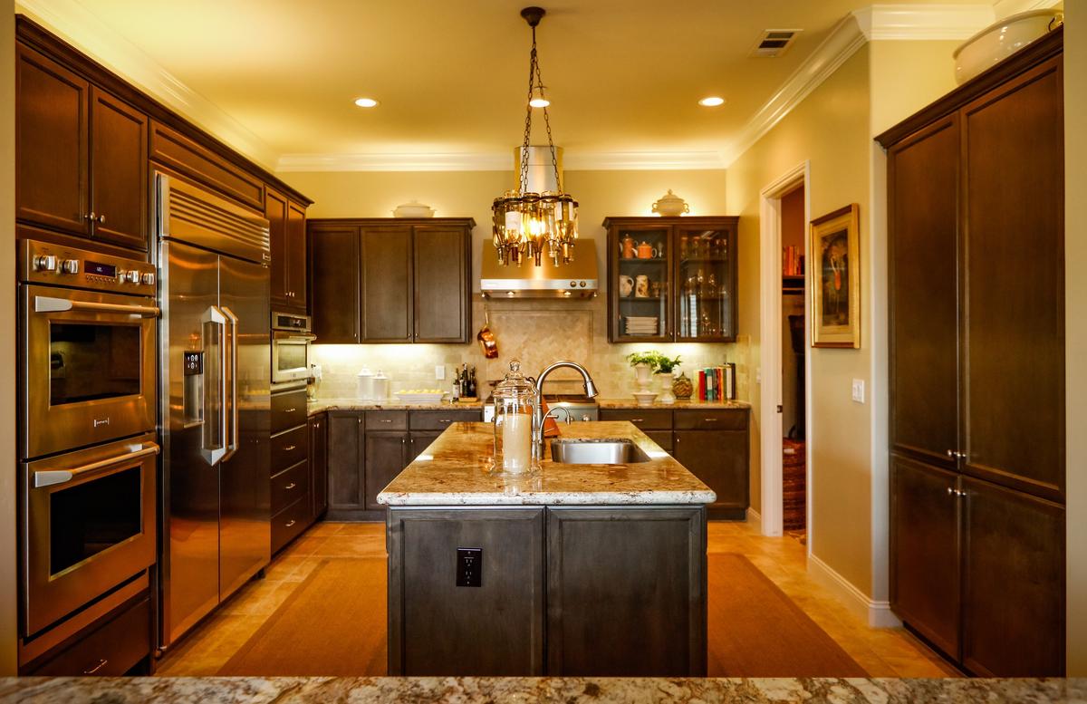 Like the rest of Lynn and Paul Randelman’s Nipomo home, the kitchen features neutral, calming hues.