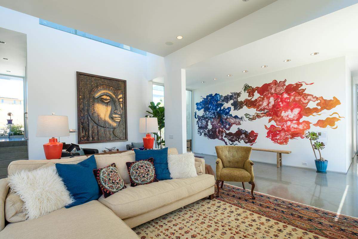 The Seither home in San Luis Obispo emphasizes geometric forms, simple materials and repetition for a sense of order and serenity.