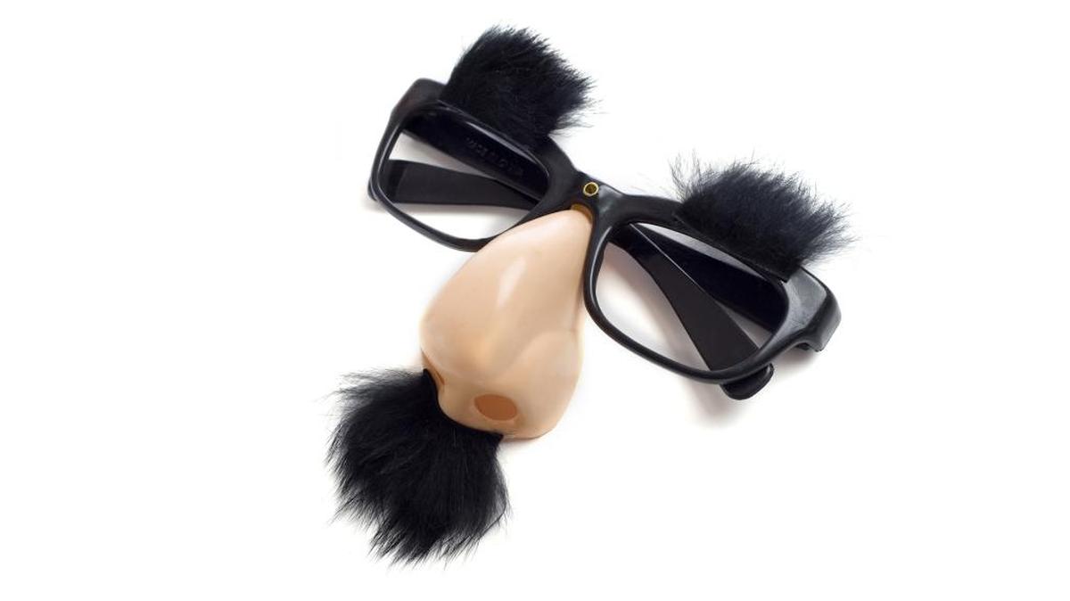 What’s funnier than Groucho glasses? How about dad jokes?