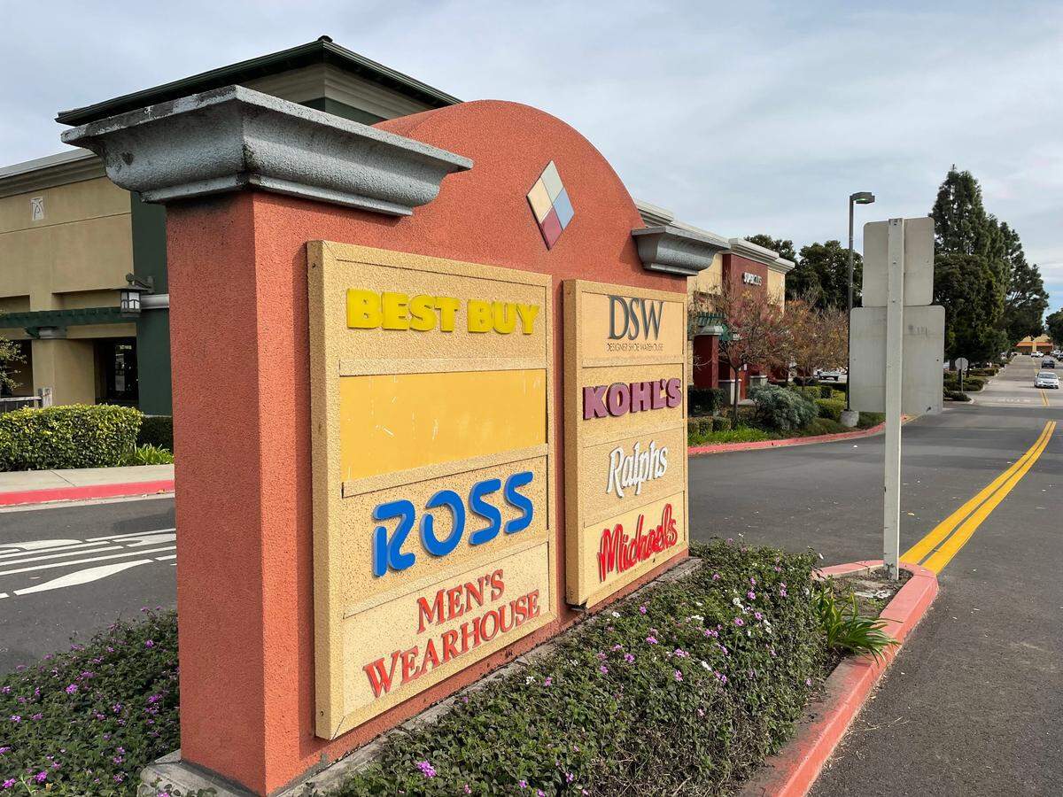 The entrance sign at Madonna Plaza in San Luis Obispo.