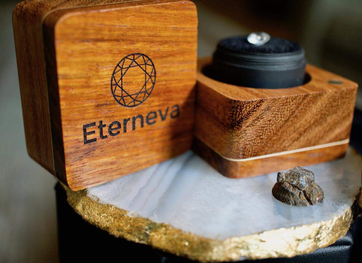 Cremated ash contains carbon, which Eterneva turns into diamonds.