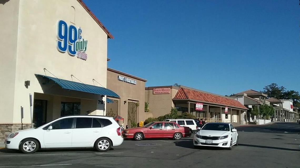 The Atascadero City Council has approved beer and wine sales at the 99 Cents Only Store in the Vons shopping center.