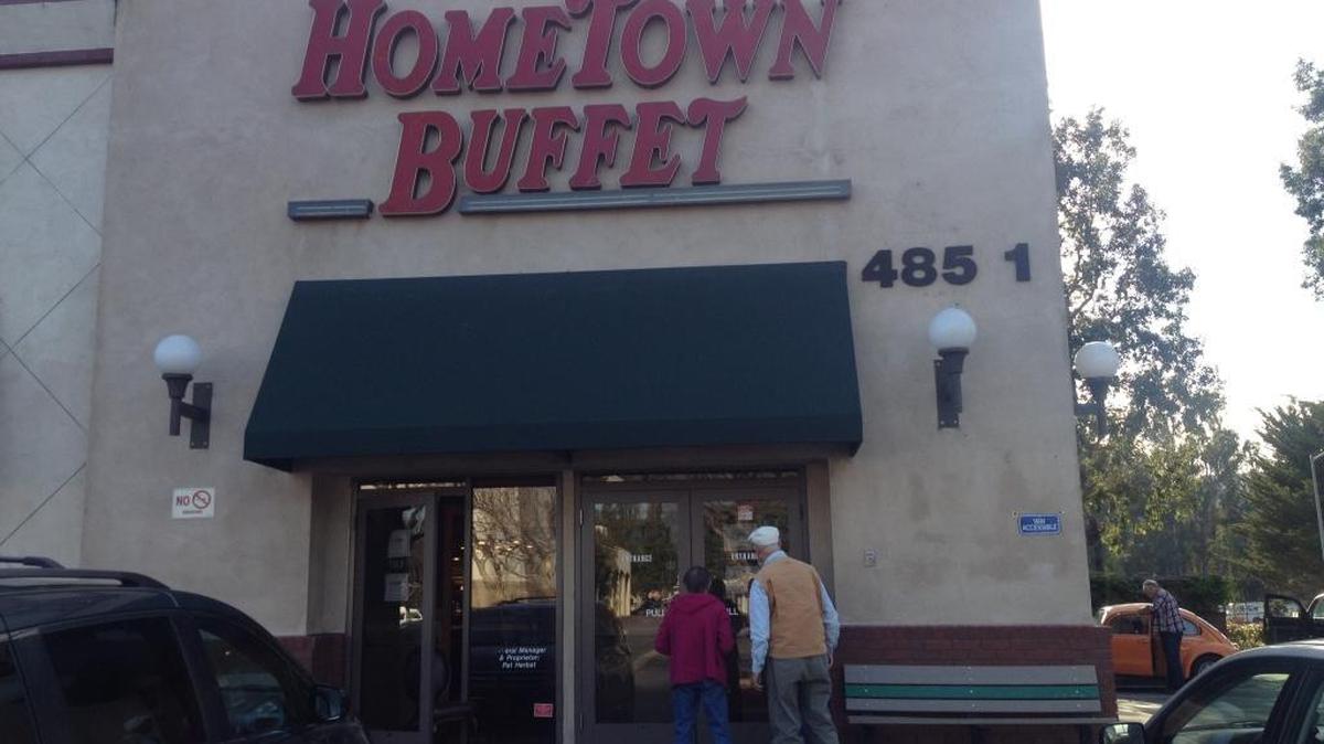 Two restaurantgoers, planning on getting a meal, discovered that Hometown Buffet had closed on Friday afternoon.
