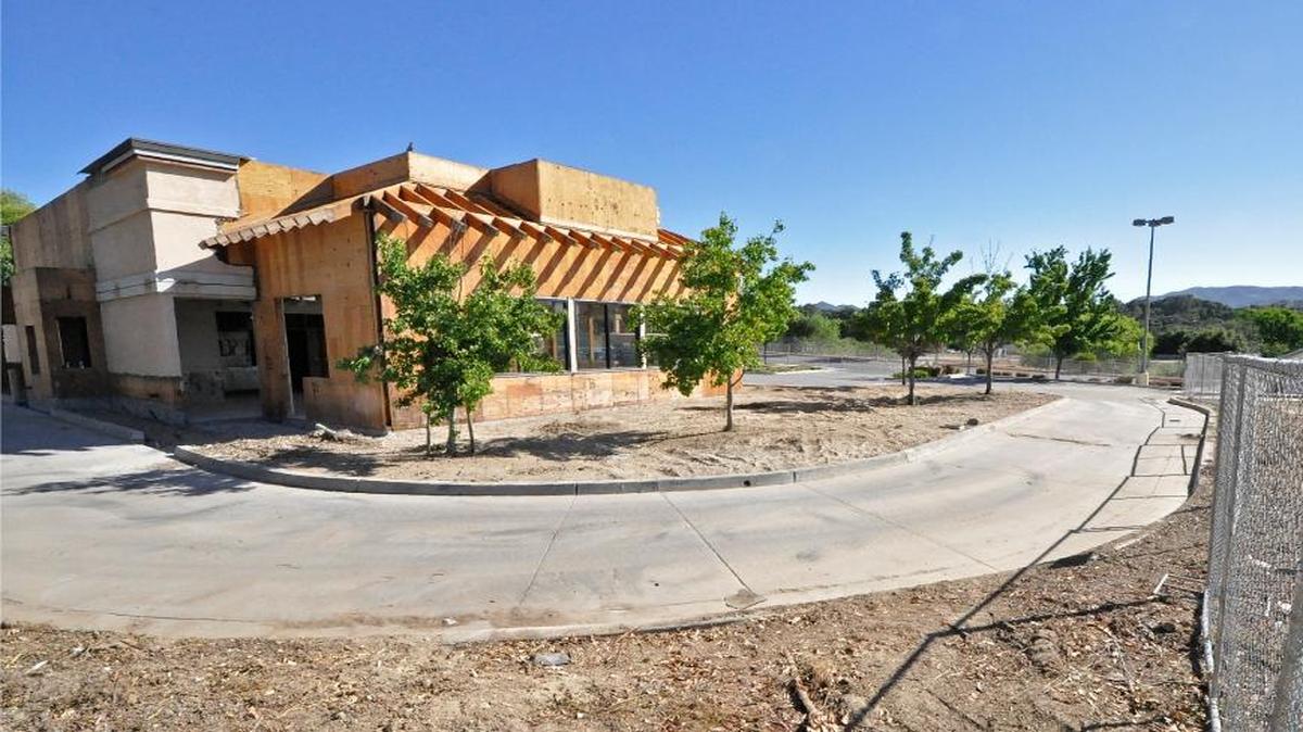 Wendy’s is returning to its old building on Curbaril Avenue in Atascadero. The site is currently being renovated.