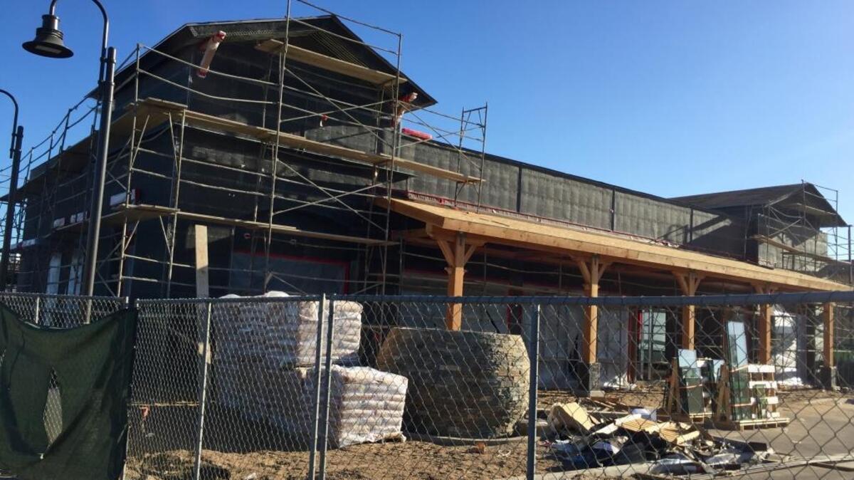 Five Guys will be located at the front of the shopping center at East Grand Avenue and South Elm Street in Arroyo Grande. The restaurant will be in the west side of the building opposite fast-food Mexican restaurant Chipotle.