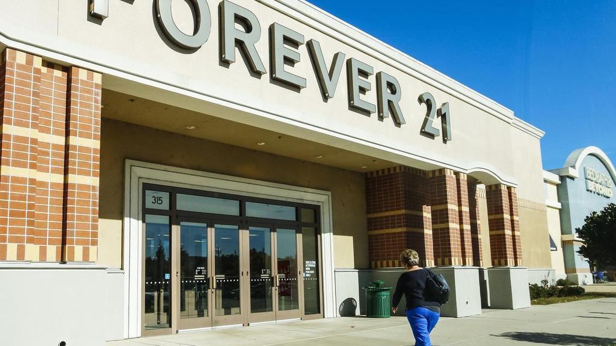 Forever 21 in San Luis Obispo is set to close Jan. 6 or earlier, according to an email sent to San Luis Obispo Mayor Jan Marx.