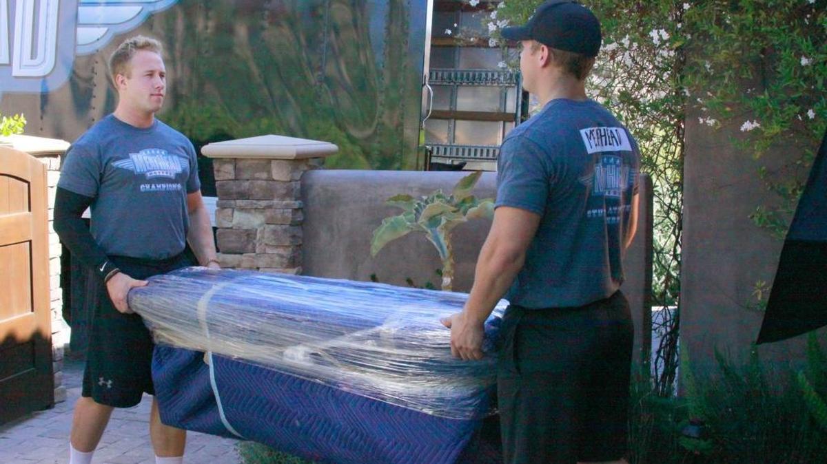 Meathead Movers is anticipating handling more than 13,000 moves this year. The company intends to hire 500 employees by 2017, including 50 in San Luis Obispo by June 15.