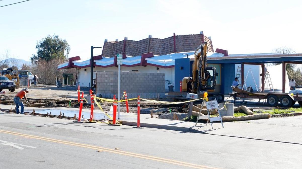 Quiky Car Wash under construction Jan. 26 next to the old Denny’s on Calle Joaquin in San Luis Obispo.