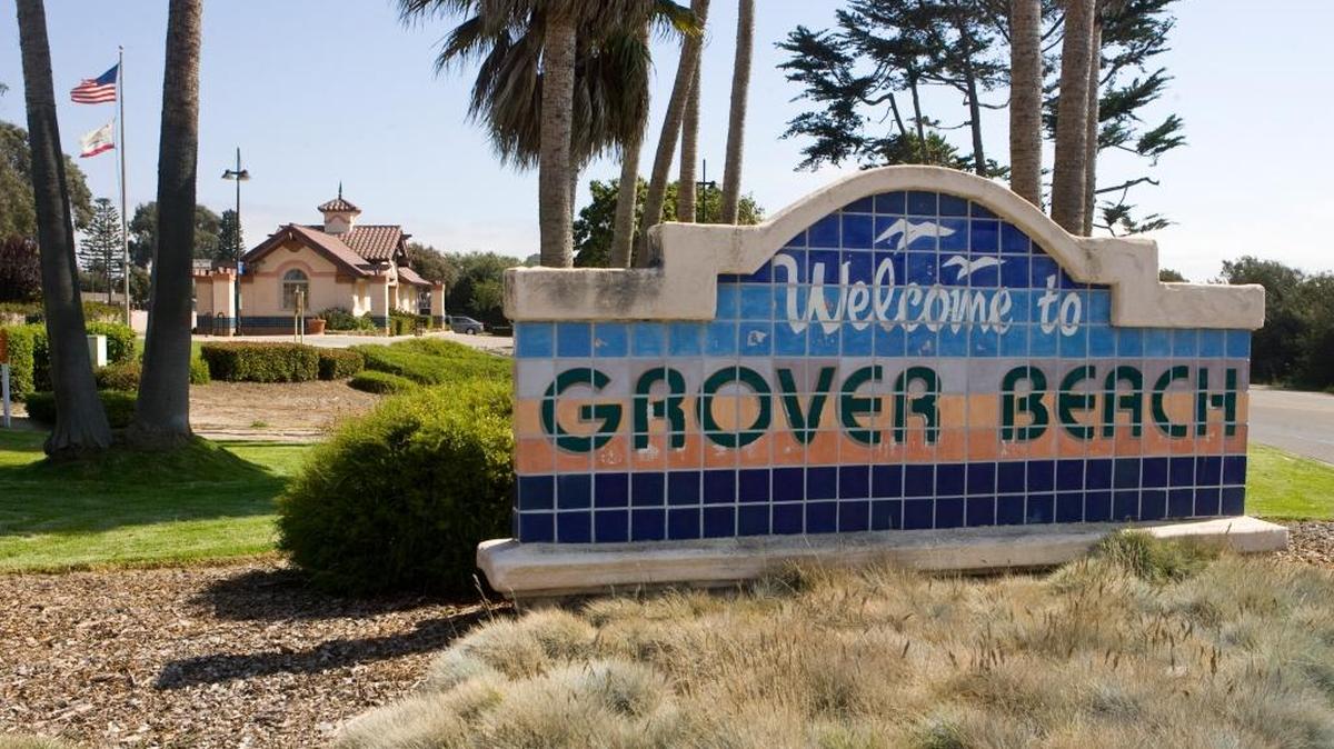 A sign welcomes visitors to Grover Beach.
