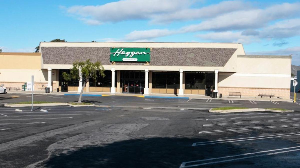The former Haggen store in Los Osos has sat empty since its closure last year, leaving Ralph’s as the only grocery store in town.