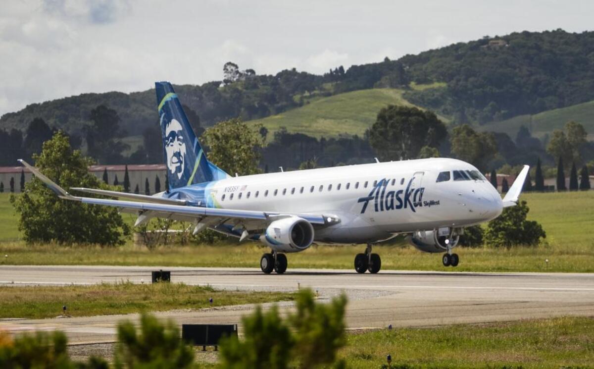 The first Alaska Airlines flight from Seattle arrives at the San Luis Obispo County Regional Airport in April 2017. The airline is scheduled to begin flights from San Luis Obispo to San Diego and Portland in March 2021.