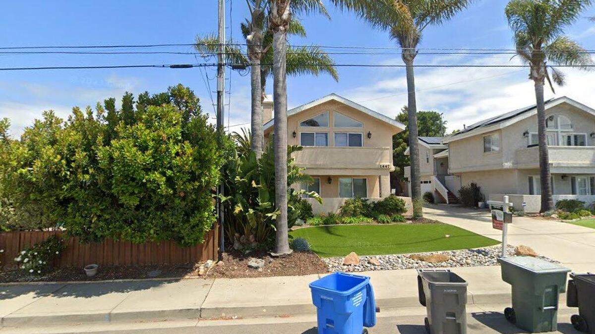 House on 1400 block of Newport Avenue
