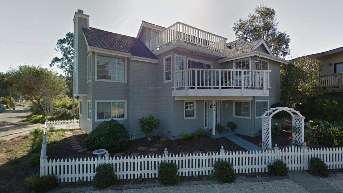 House on 400 block of Mitchell Drive