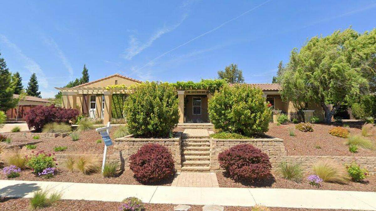 House on 1600 block of Granache Way