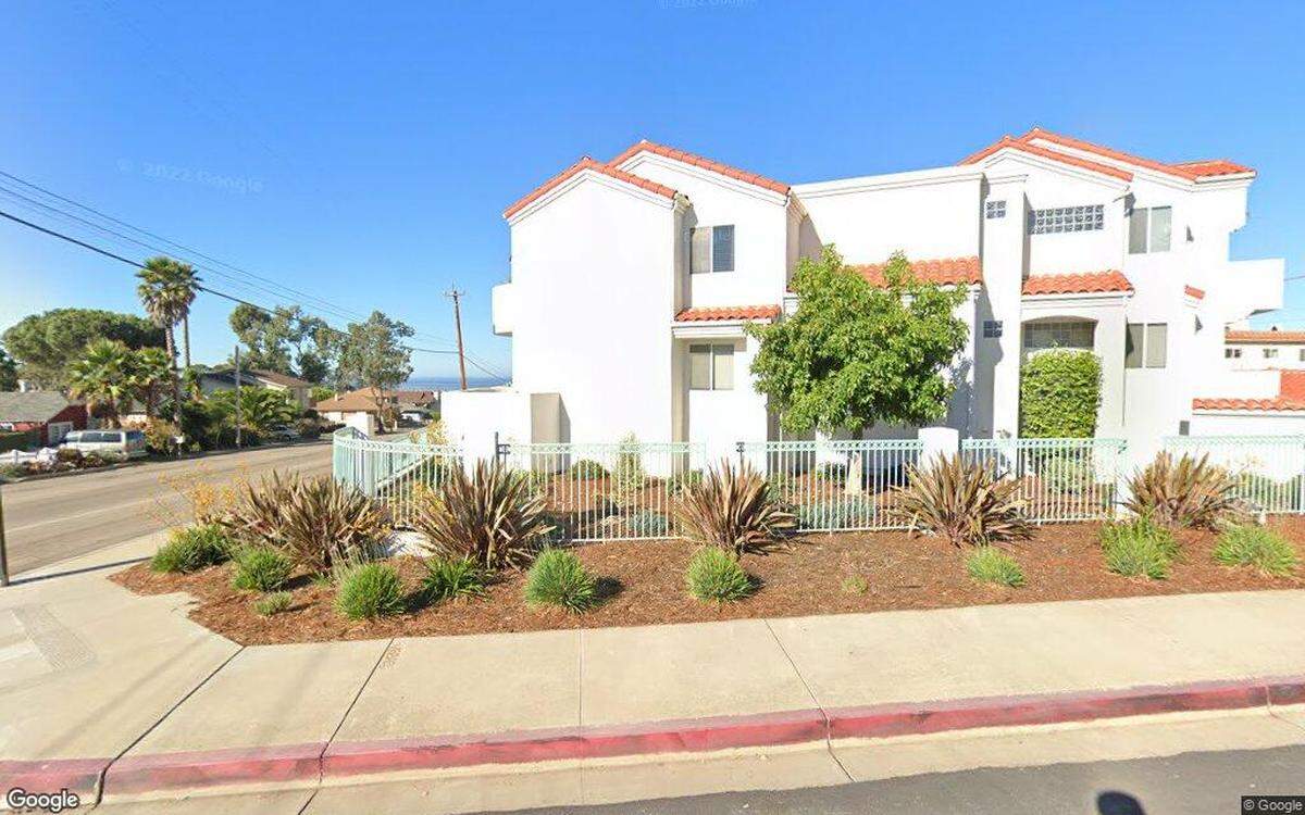 House on 900 block of Pecho Street