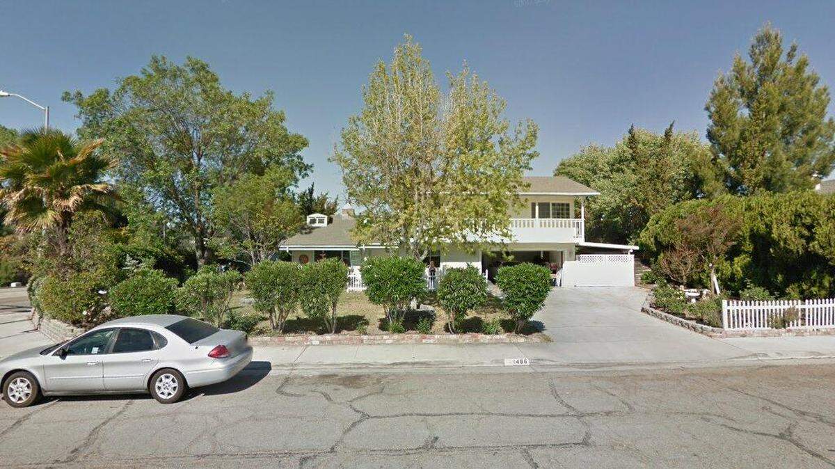 House on 1400 block of Country Club Drive