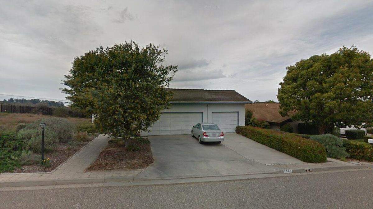 House on 2500 block of Bay Vista Lane