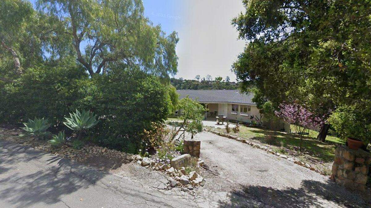 House on 2500 block of Foothill Lane