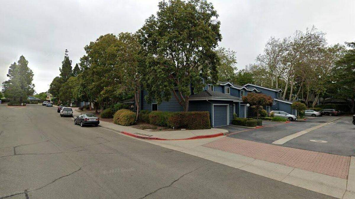 Apartment building on 2200 block of Exposition Drive